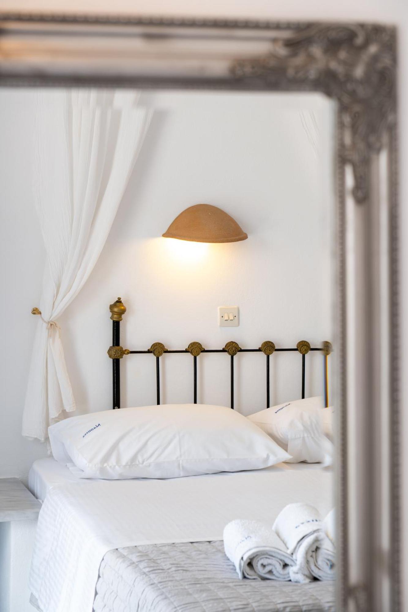 Naoussa Hotel Paros By Booking Kottas Room photo