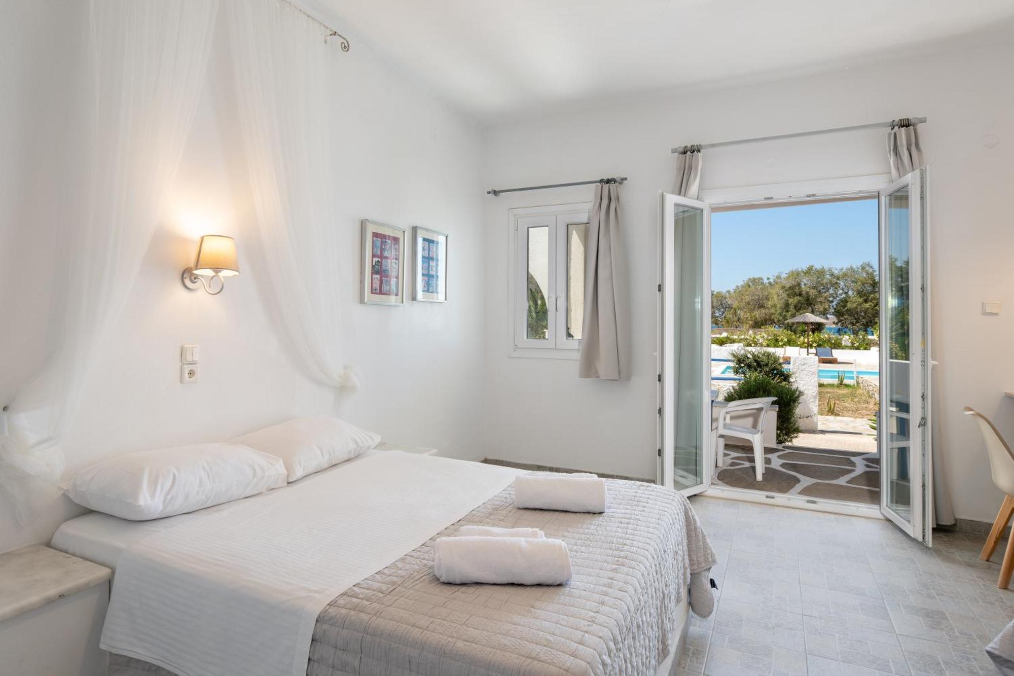 Naoussa Hotel Paros By Booking Kottas Room photo